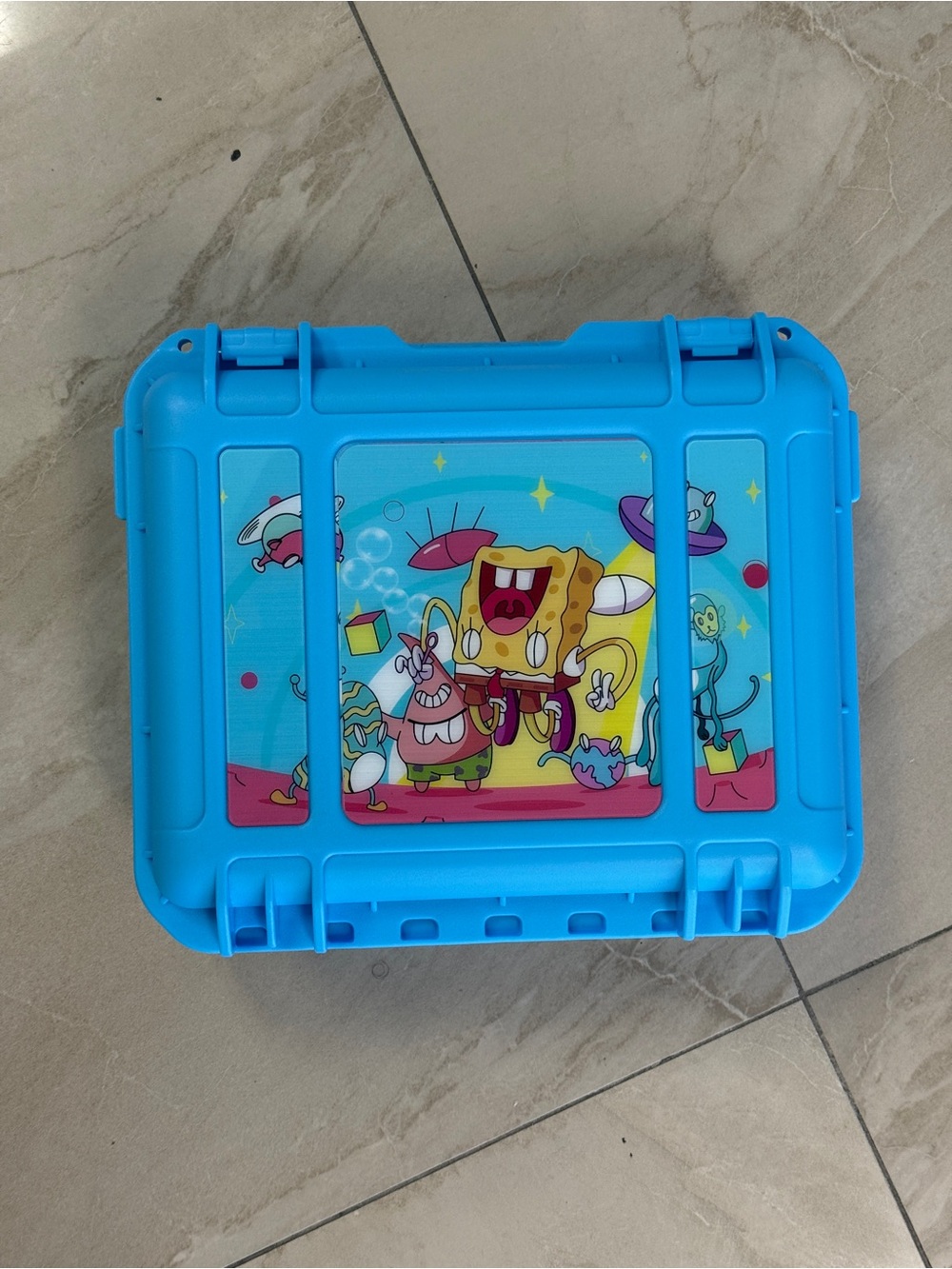 Trippy Sponge Bob Case and Accessories